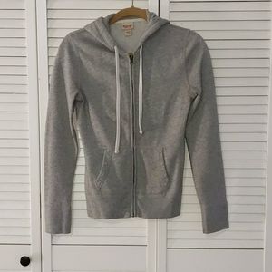 Heather gray sweatshirt